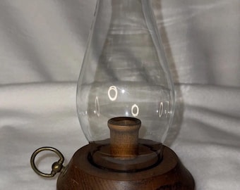 Vintage Vermont Wood Specialties-kandelaar uit de jaren 70 met glazen schoorstenen