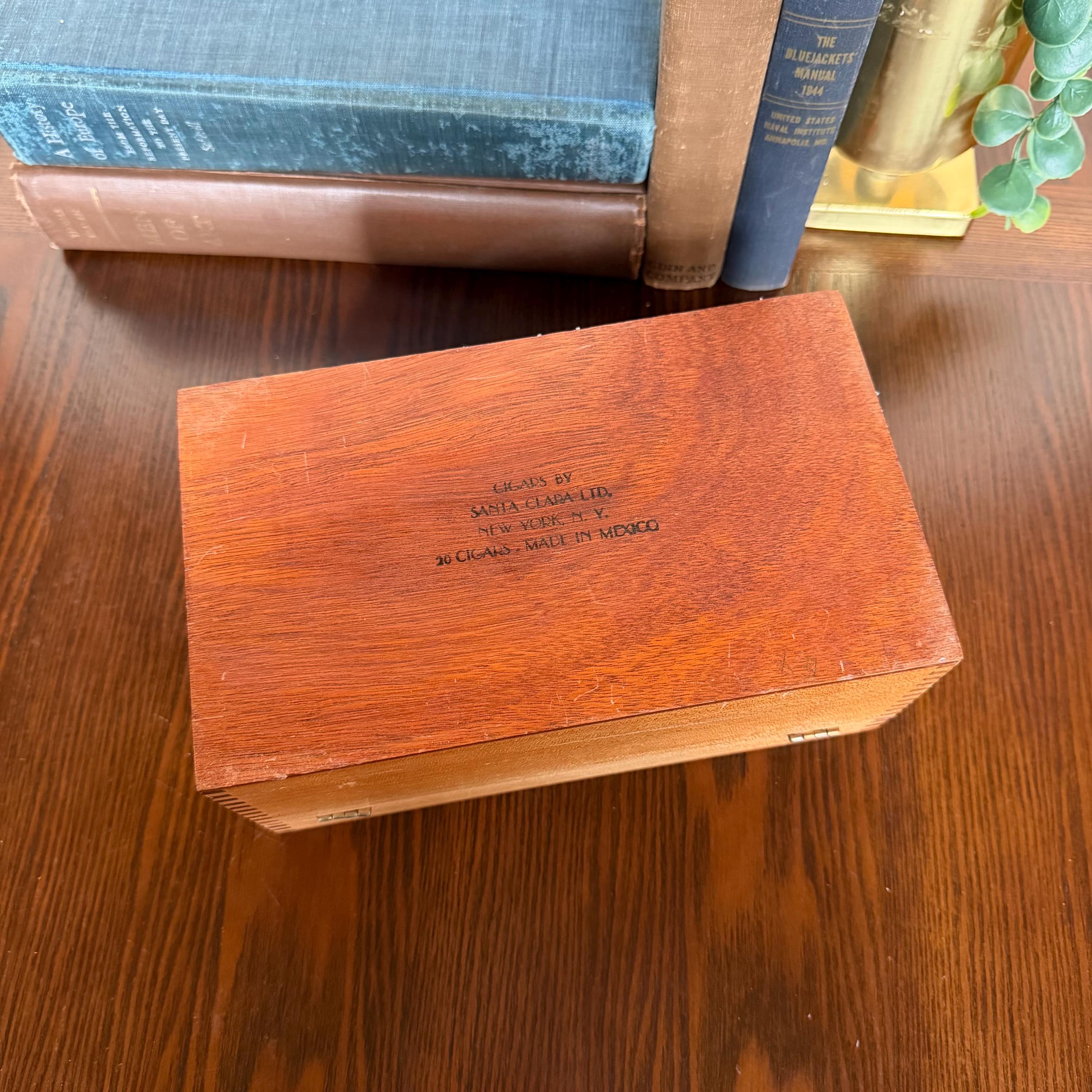 SANTA CLARA 1830 木製パイプボックス Vintage Santa Clara 1830 Cigar Box | Wooden Keepsake Box | San