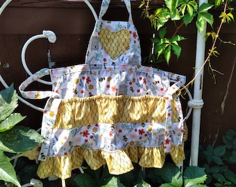 Children’s Egg Collection Apron.
