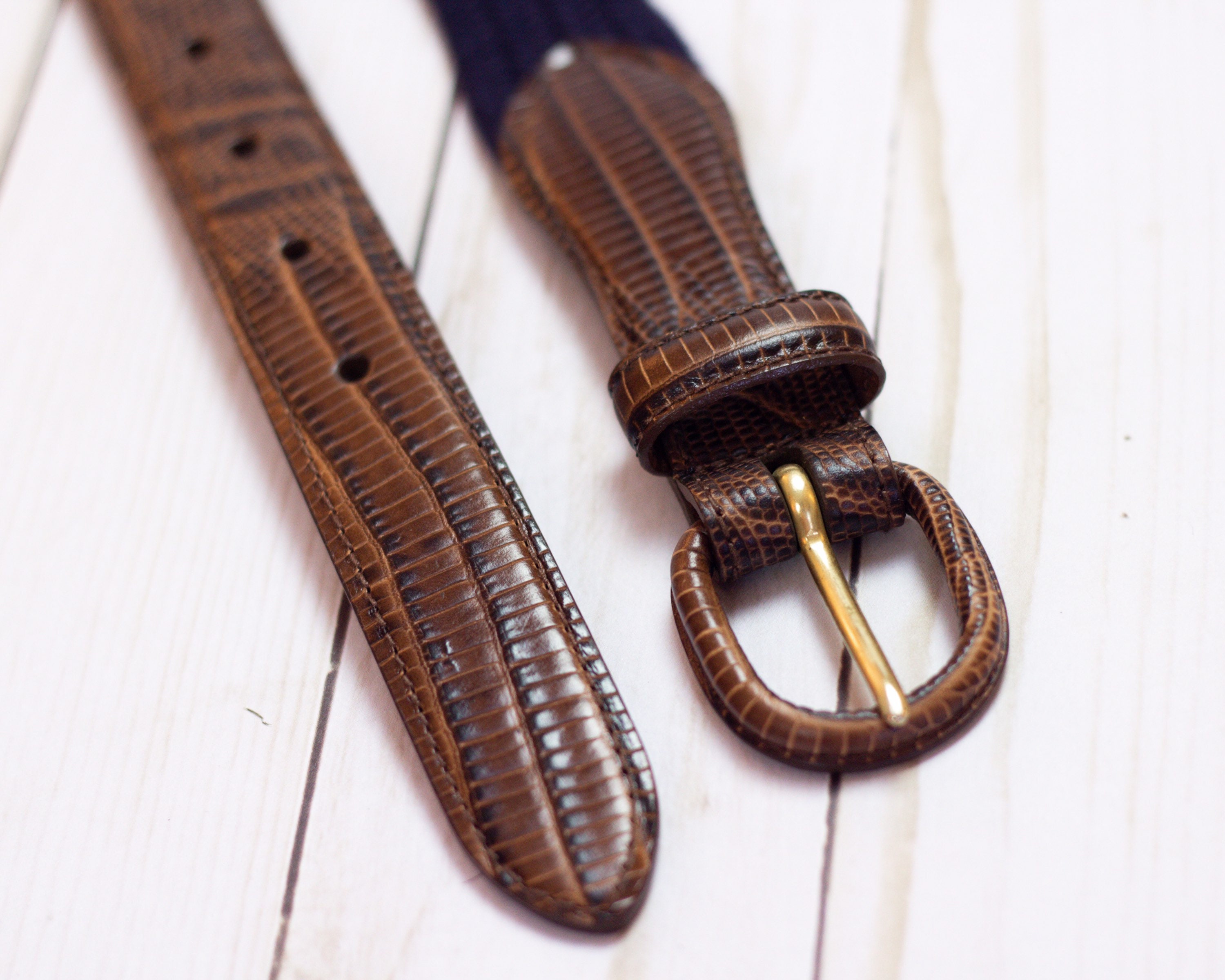 ARDEN Leather Co. Signed Vintage Navy Stretch & Genuine  display picture 3