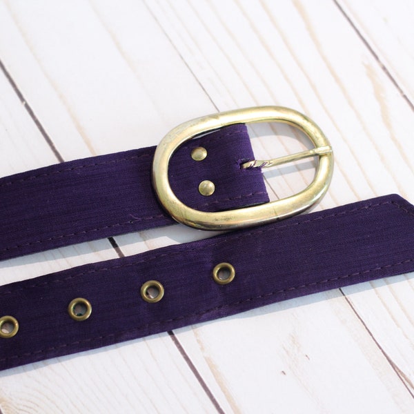 Royal Purple Gold-tone Vintage Fabric Belt w Notches / Nylon-like / 80s & 90s Vibes / 41in