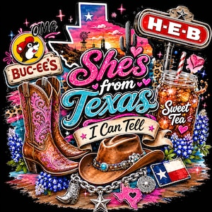 Può includere: Un design grafico con un cappello da cowboy marrone, stivali da cowboy marroni con ricami floreali rosa, un barattolo di tè freddo, un logo Buc-ee's, un cartello H-E-B e il contorno del Texas. Il testo recita She's from Texas I Can Tell.