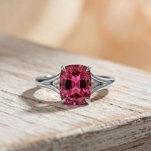 AAA+good quality lab Pink Tourmaline Solitaire Ring, Elegant Handmade 925 sterling Silver Ring,pink color ring Anniversary Gift for Her