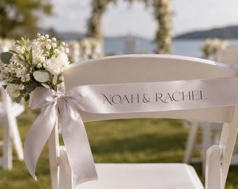 Fita personalizada para cadeira de casamento, fita de cetim para assento de recepção de casamento, decoração personalizada para assentos de convidados, decoração elegante para cadeiras de casamento.