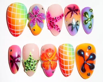 Uñas postizas de neón con flores, palmeras y gemas en 3D / Uñas postizas 3D cortas en forma de almendra / Diseño de uñas brillante hecho a mano para la playa, festivales y fiestas.