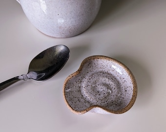 Small Speckled White Ceramic Spoon Rest, Coffee or Tea Spoon Rest, Modern Farmhouse White Pottery