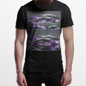 Futuristic Biomechanical Concept Car T-Shirt: Chrome Sci-Fi Hypercar, Neon Purple Lighting