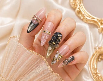 Unghie finte di lusso nere e oro / Set di unghie gotiche con perle 3D, unghie scure e femminili