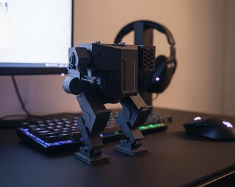 Helldivers 2 EXO-45 Patriot Mech Sci-Fi Prop Replica — Military Exosuit Fan Art Display Piece — Gaming Collector Decor Gift
