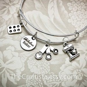 FBB, Bäcker Armreif, Bäcker Armband, fabelhafter Bäcker Armreif, Bäcker Charm, Bäcker Geschenk, Geschenke für Bäcker, Mixer Charm, Messlöffel Charms