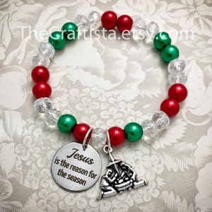 Christmas Bracelet, Jesus is the Reason for the Season, Nativity Charm, Christmas Jewelry, Advent Bracelet, Advent Wreath, Holy Family Charm