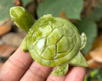 Handgesneden groene jade schildpadbeeldje, feng shui-levensduurdecor, natuurlijke serpentijnstenen schildpad voor thuis