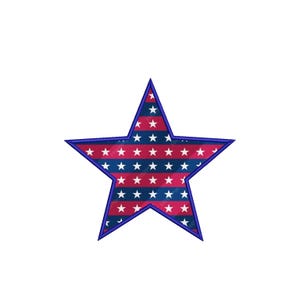 Op de afbeelding: Een patriottisch sterontwerp met een blauwe omtrek, gevuld met rode en blauwe strepen en witte sterren. De stervorm is een klassiek symbool van Amerikaanse trots en is perfect voor knutselprojecten of decoraties.