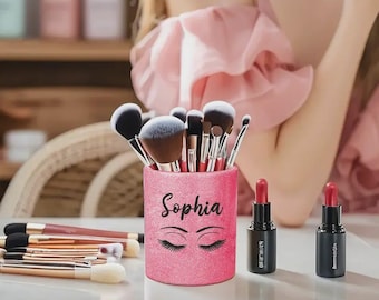 Personalized Makeup Brush Holder with Name – Custom Vanity Organizer, Eyelash Design, Beauty Lover Gift for Her