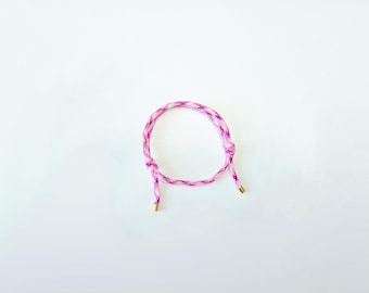 Waterproof Paracord Anklet with Gold Caps – Adjustable Minimalist Beach Jewelry