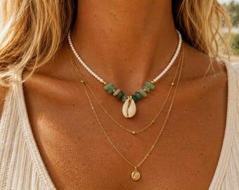 Cowrie Shell Choker Necklace With Aventurine Stone