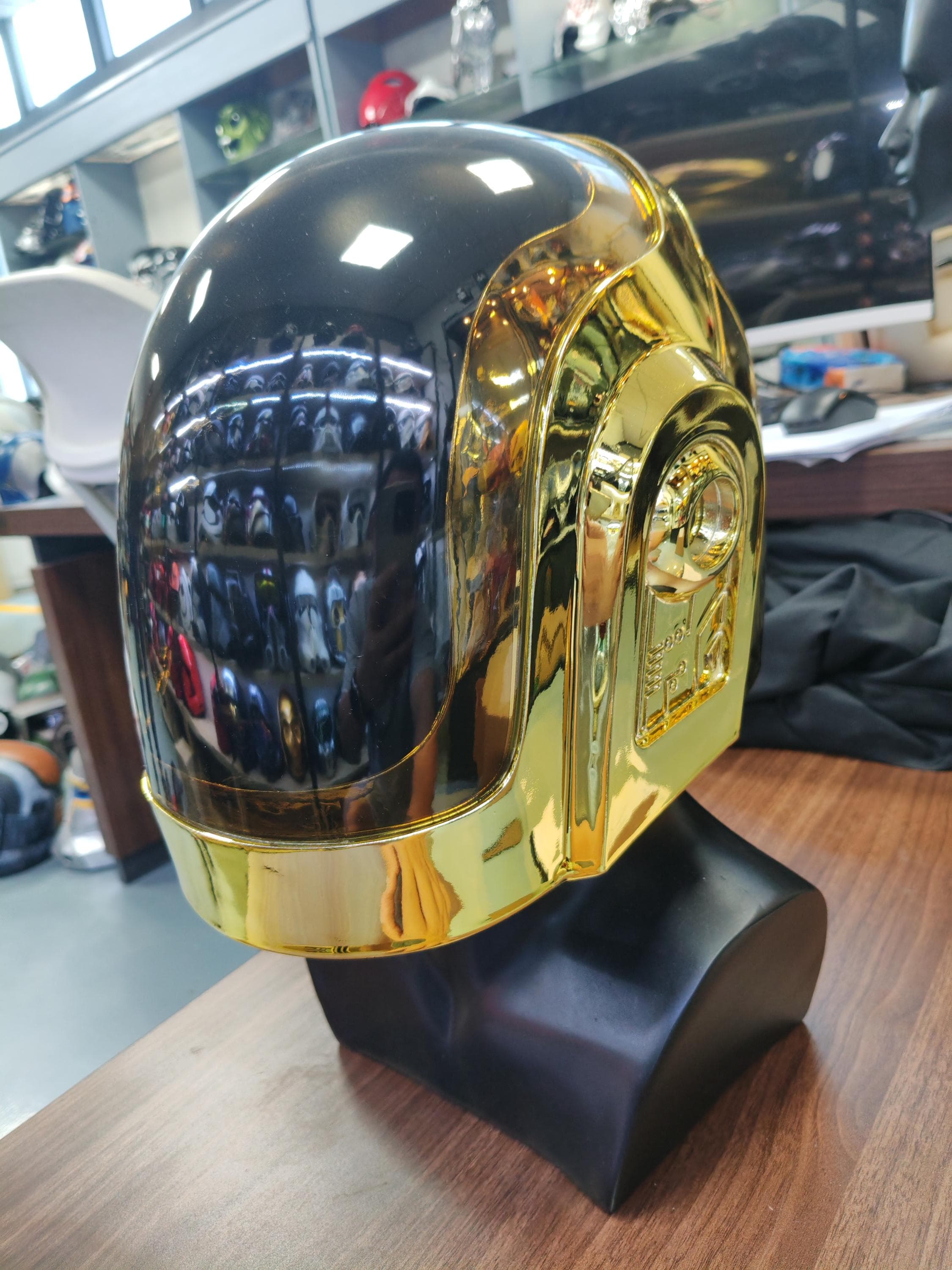 Daft punk helmet - Etsy 日本