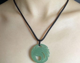 Collar de Lara Croft tallado a mano / Joyería de jade de Tomb Raider