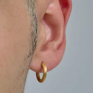 S925 sterlingzilver goud geborstelde oorringen, 18 kt vergulde matte effen ronde oorringen, Y2K minimalistische unisex straatoorsieraden