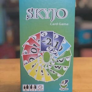Juego de cartas Skyjo: Juego de estrategia familiar para niños y adultos (2-8 jugadores, 30 min)