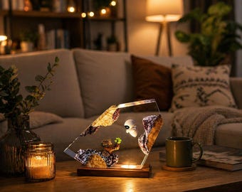 Lampada robot in resina, luce da comodino per camera da letto, lampada notturna fantascientifica, lampada da scrivania geek, luce notturna dark fantasy, luce per camera da letto geek, lampada regalo geek