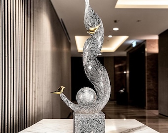 Lussuosa scultura astratta a forma di piuma – Statua moderna in resina giapponese per tavolo d'ingresso, elegante decorazione per soggiorno, regalo di lusso per la casa