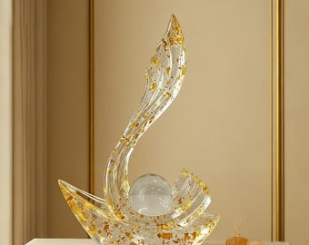 Scultura astratta di cigno in foglia d'oro, decorazione di lusso in resina a forma di cigno, complemento d'arredo moderno, elegante decorazione per il tavolo del soggiorno, regalo per l'inaugurazione della casa.