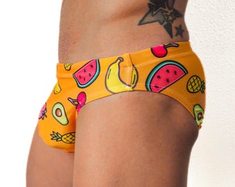 Badehose mit tropischem Fruchtmuster für Herren, orangefarbener Badeanzug mit niedrigem Bund, Wassermelonen-, Kiwi- und Avocado-Print, sexy Sommer-Pool-Bikini, handgefertigter Gay-Badeanzug