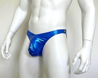 Blauer Vinyl-Tanga für Herren – Push-up-Pouch für schwule Dessous – Metallic-elastischer Tanga – Partyunterwäsche – Sexy Clubwear für Pride-Veranstaltungen – Handgefertigt für Herren