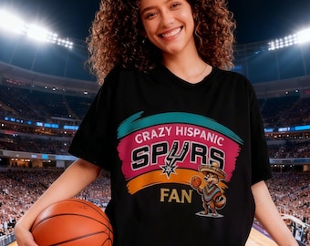 Komfortfärgad galen latinamerikansk Spurs-fan-t-shirt | Basketballstolthet, San Antonio, matchdagströja, sportälskare, rolig fan-t-shirt