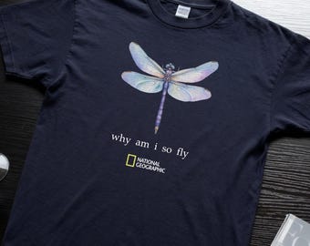 National Geographic varför flyger jag så trollslända unisex t-shirt, vintage insektskonst t-shirt, minimalistisk djurlivströja, unisex presentidé