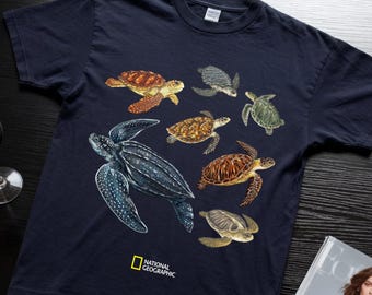 T-shirt med grafisk design för havssköldpaddor, marint liv, vintage-t-shirt med konst, gåva för naturälskare, estetisk strandgåva