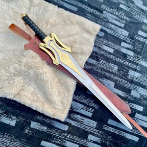 He-Man Power Sword Replica – Handmade Stainless Steel Grayskull Cosplay Prop immagine 6