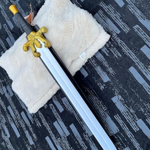 He-Man Power Sword of Grayskull – Handmade Stainless Steel Fantasy Sword | Skull Guard Cosplay Prop image 6