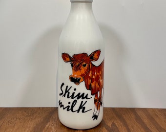 Milk Glass Skim Milk Bottle with Cow 1 Quart 1 Liter Made in Italy