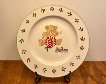 Vaisselle de Noël pour enfants Mikasa Teddy's - Assiette à salade ours en peluche, assiette à biscuits ou plat pour enfant en céramique et porcelaine