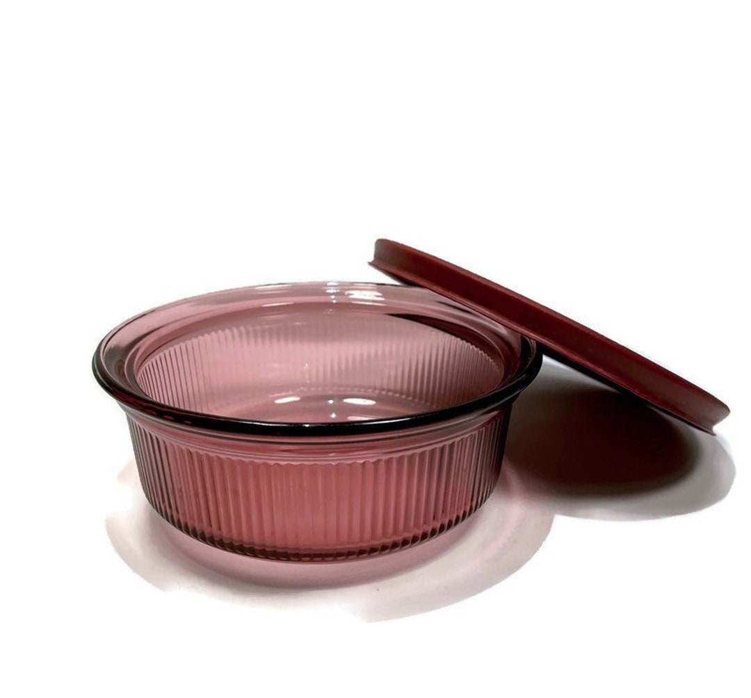 Corning Visions Cranberry 1 Pint Round Casserole With Plastic Lid Stove