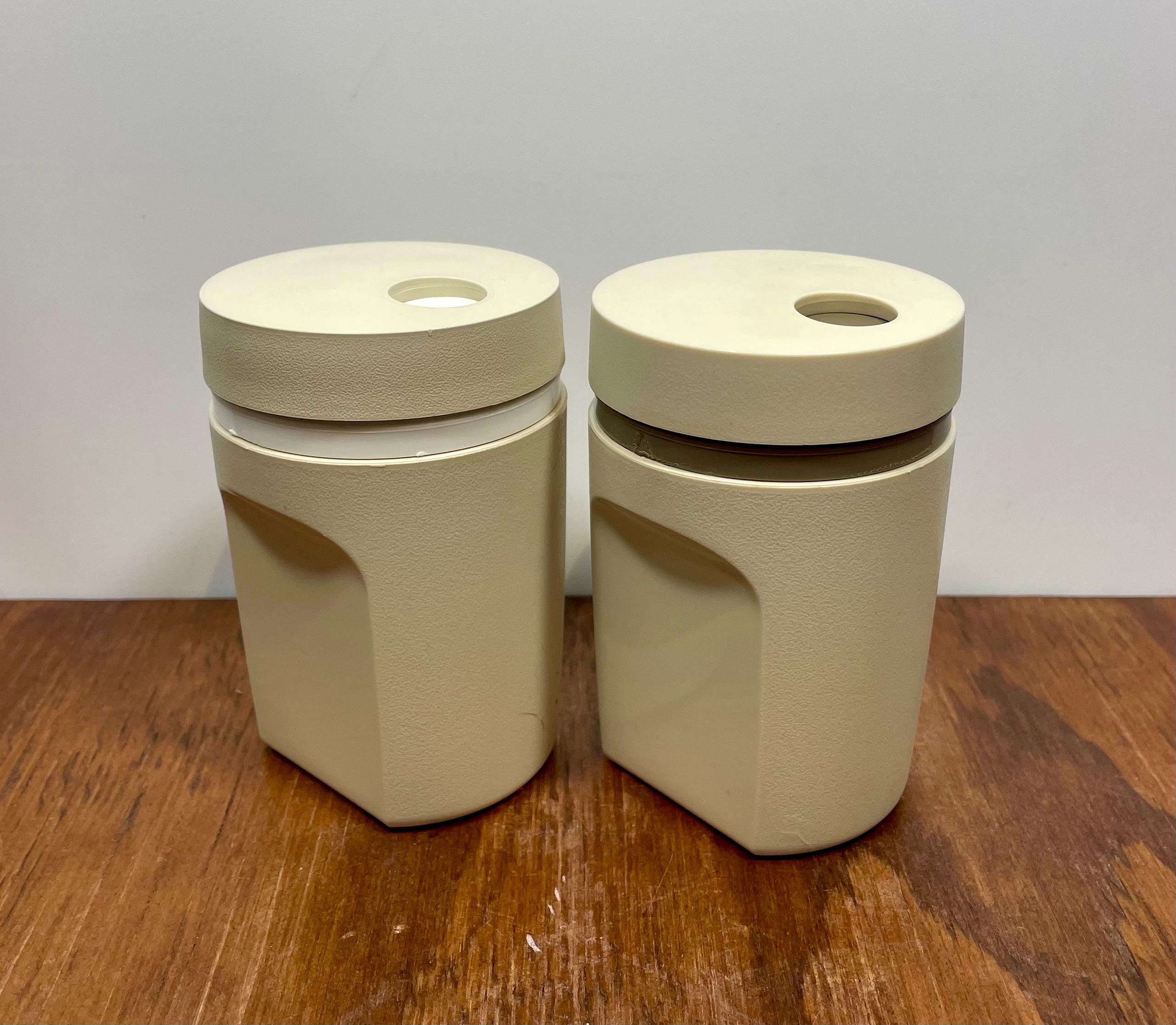 Flip top salt shaker - Etsy 日本