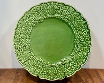 Bordallo Pinheiro Green Dinner Plate 11 Inch Jay Willfred Andrea by Sadek Made in Portugal