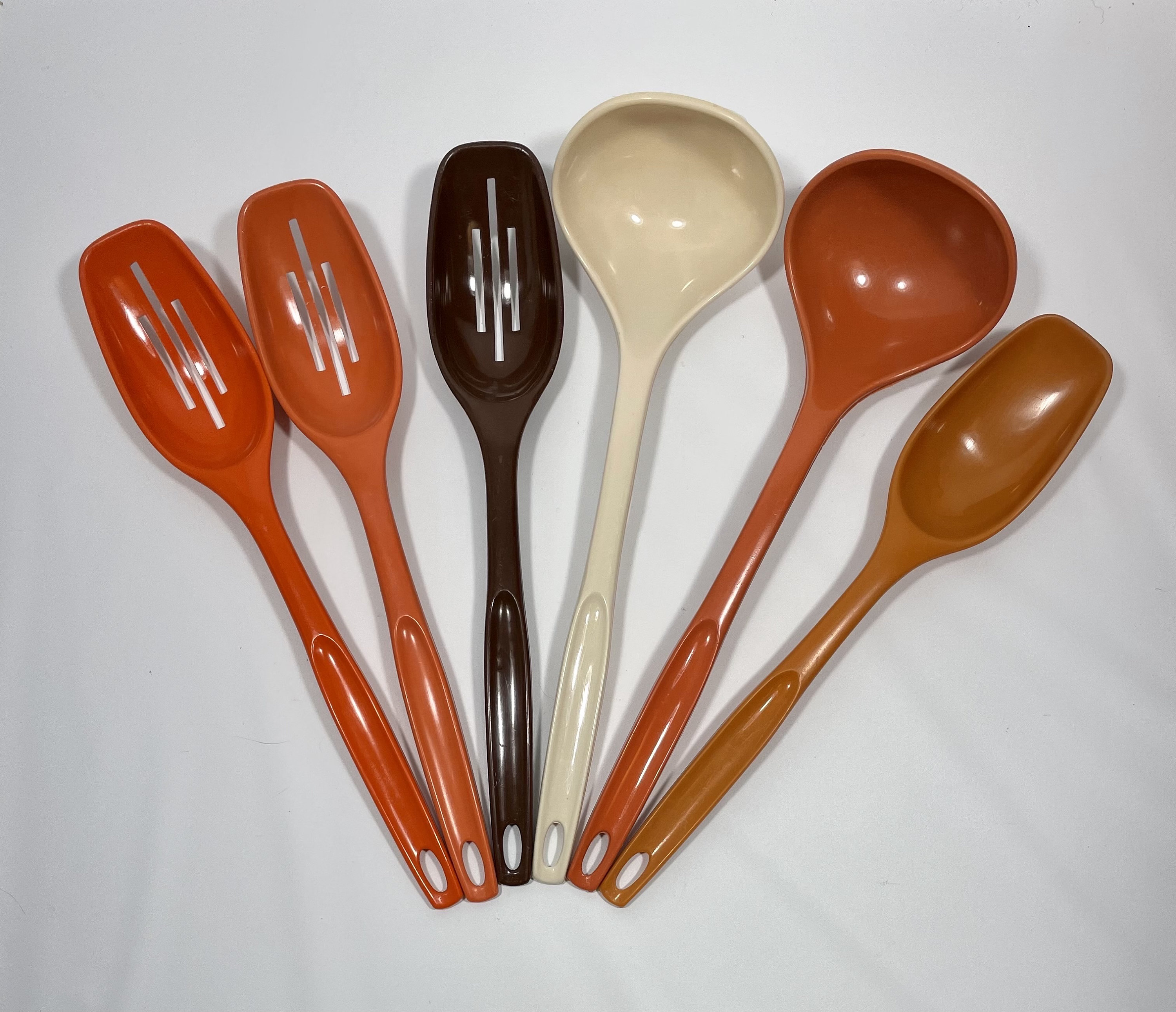 Assorted Plastic Nylon Kitchen Utensils Vintage Slotted Spoon Spatula/ flipper Ladles Your Choice of Cooking Utensils 