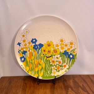 Vintage Vera Neumann “Field Flowers” Platter – Mikasa F7401 – 12 3/8&quot; Chop Plate – 1970s Retro Floral