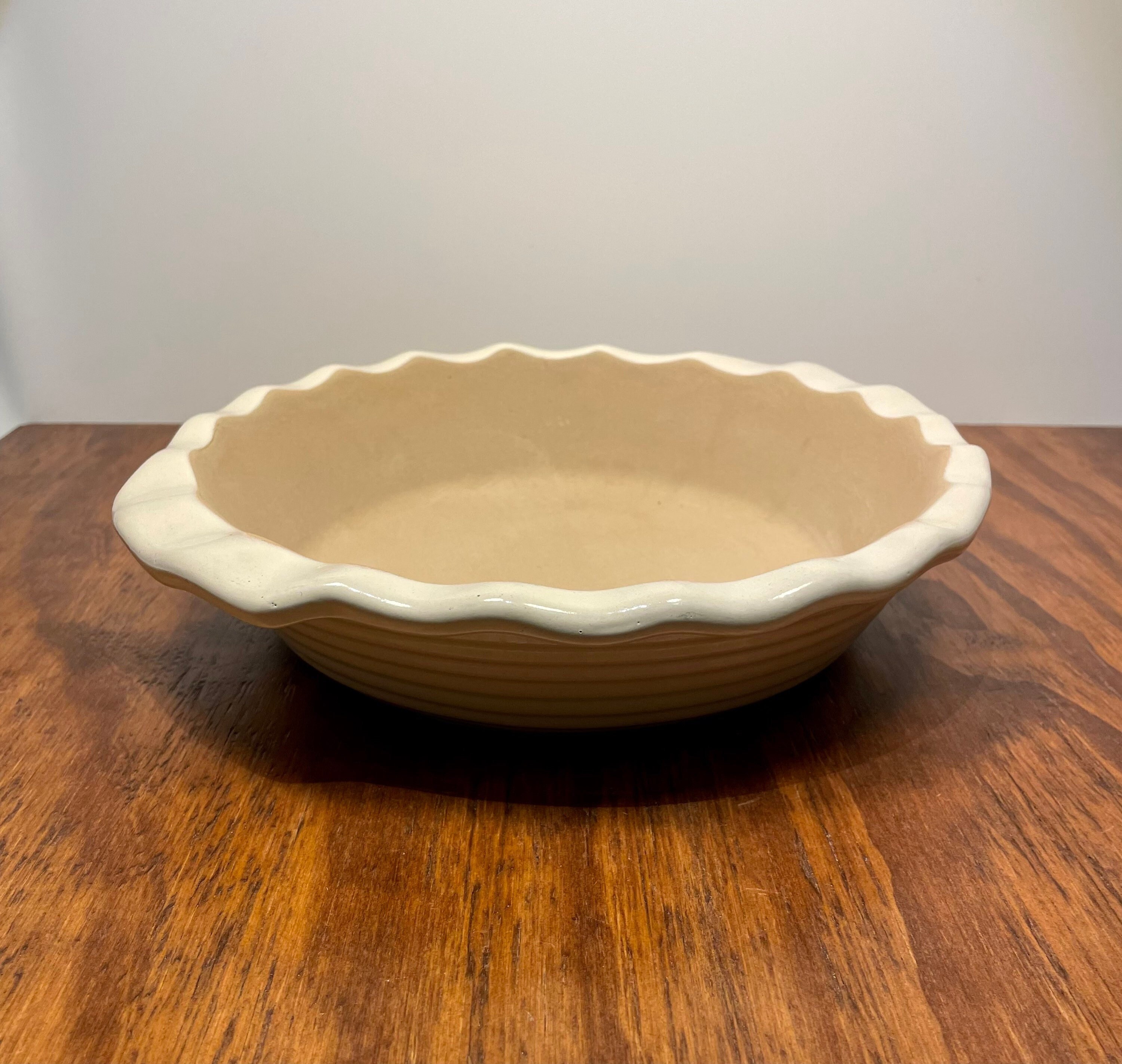 The Pampered Chef Deep Dish Pie Plate Vanilla Glaze Stoneware Family Heritage Classics Collection Baking Dish With Handles 1990 s Etsy