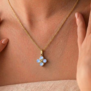 Natural Moonstone Cluster Infinity Necklace for Women, Gold Necklace, Minimalist Drop Pendant Necklace, Cable Chain Jewelry Gift for Women