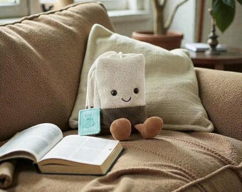 Pelúcia de saquinho de chá Steepy, brinquedo de pelúcia em microveludo, decoração estilo cottagecore.