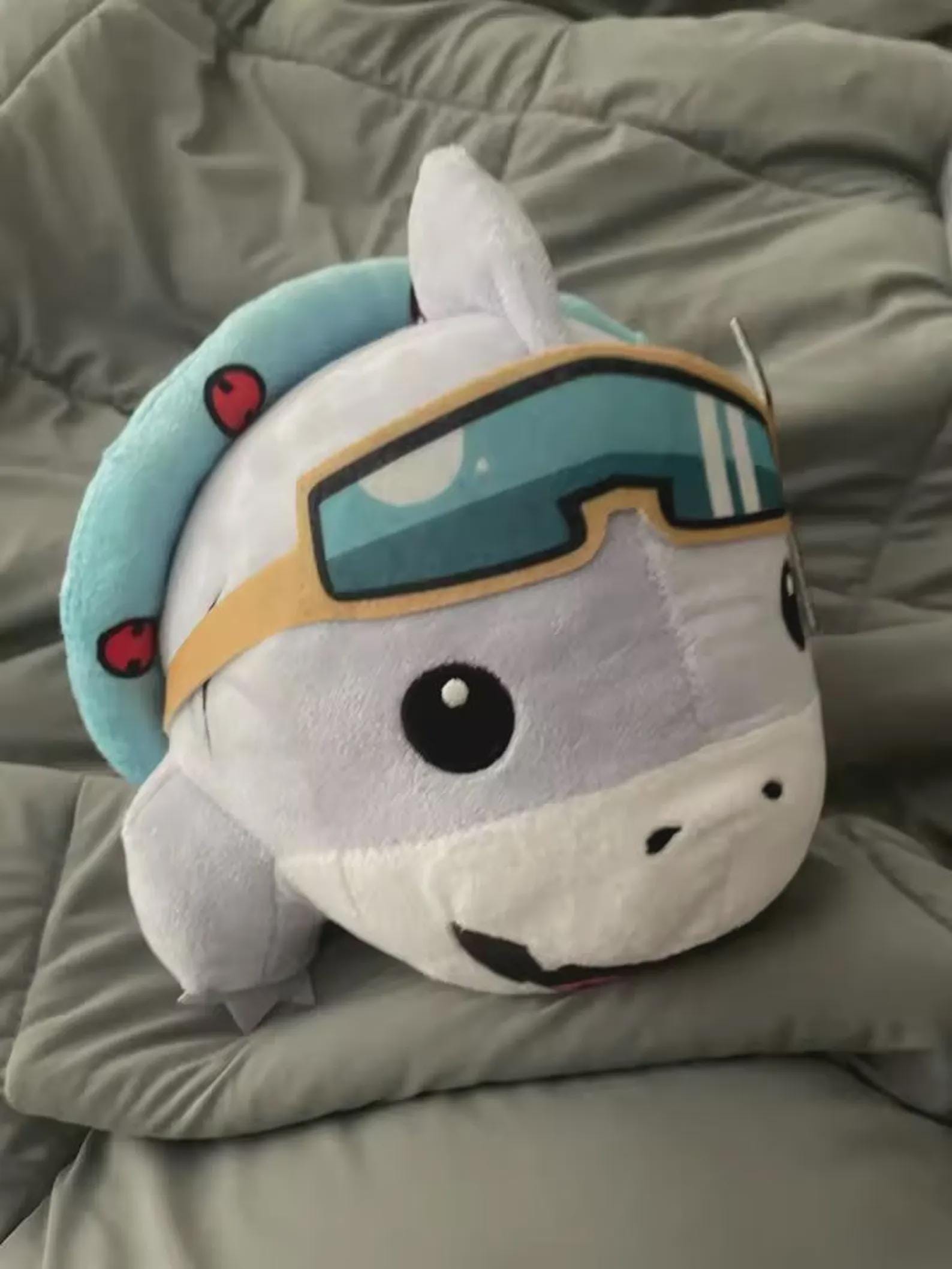 Jeff the shark plush - Etsy 日本