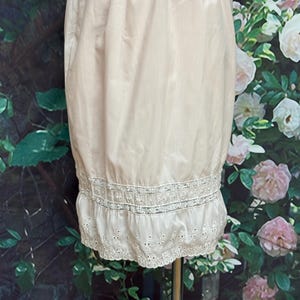 60s Rogers Pink Half Slip Eyelet Lace Small