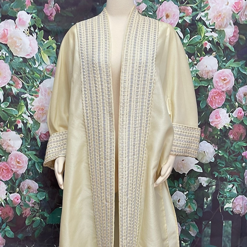 1950s Vintage evening swing coat, Reversible pearl and black shiny silk damask butterfly opera coat