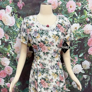 80s White Floral Petite Dress Lace Collar Ms Conduct California NOS