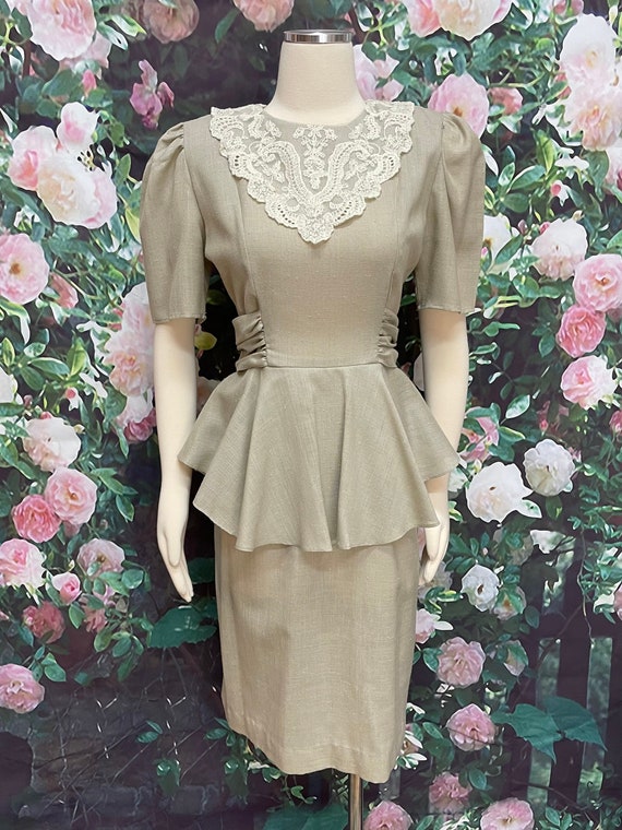 80s Gray Peplum Dress Lace Collar Small - Etsy