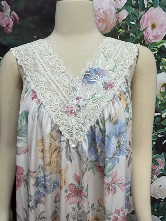 80s Shadowline Pastel Floral Nightgown Robe Set - Gem